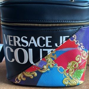 VERSACE JEANS COUTURE WOMEN BUCKET BAG.